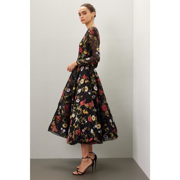 OSCAR DE LA RENTA Black Floral Hand Embroidered Tulle Beaded Midi Dress Size 6 - Picture 3 of 13